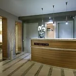 Hotell Perla 3*