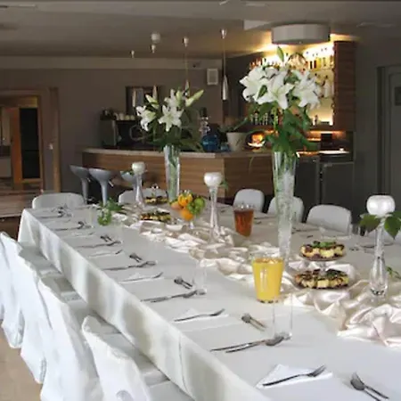 Perla Hotel 3*