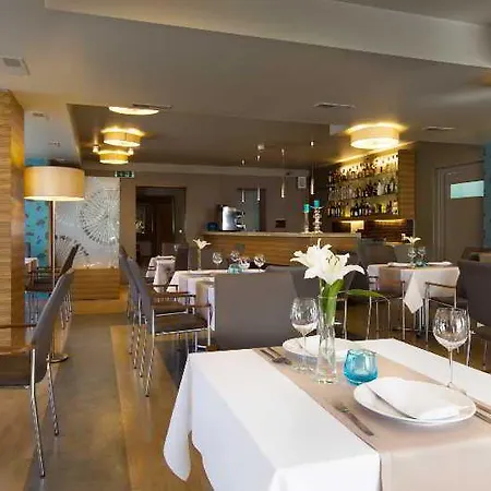 Perla Hotel 3*