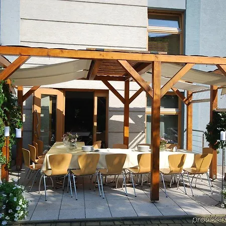 Hotel Perla 3*