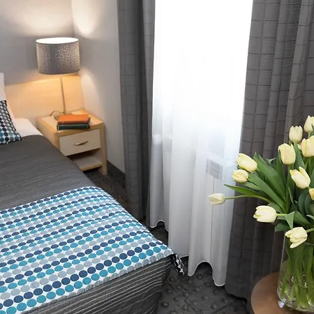 Perla Hotel 3*